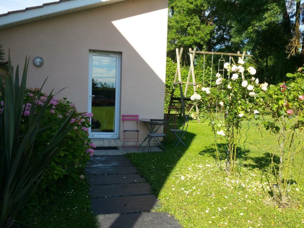 La Brede La Libellule Bredoise Bed & Breakfast エクステリア 写真